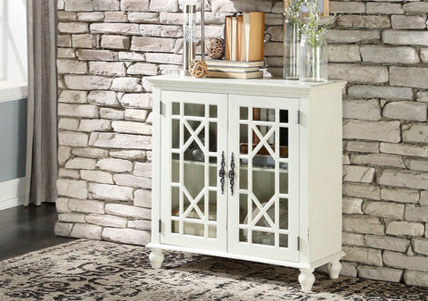 Eliza Antique White Accent Chest