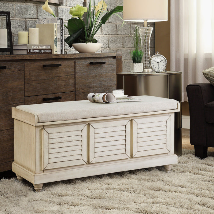 Woody Antique White Lift Top Storage Bench