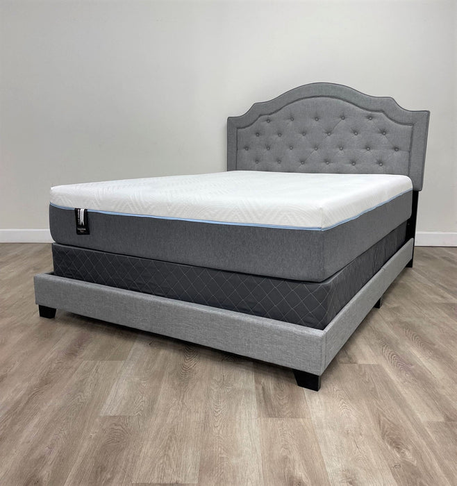 Happy Cloud 12" Gel Infused Hybrid King Mattress