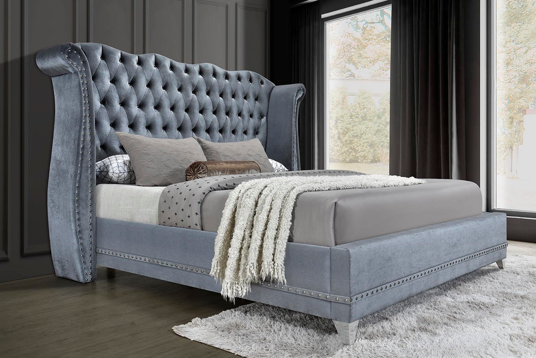 Luxor Gray Velvet Queen Platform Bed