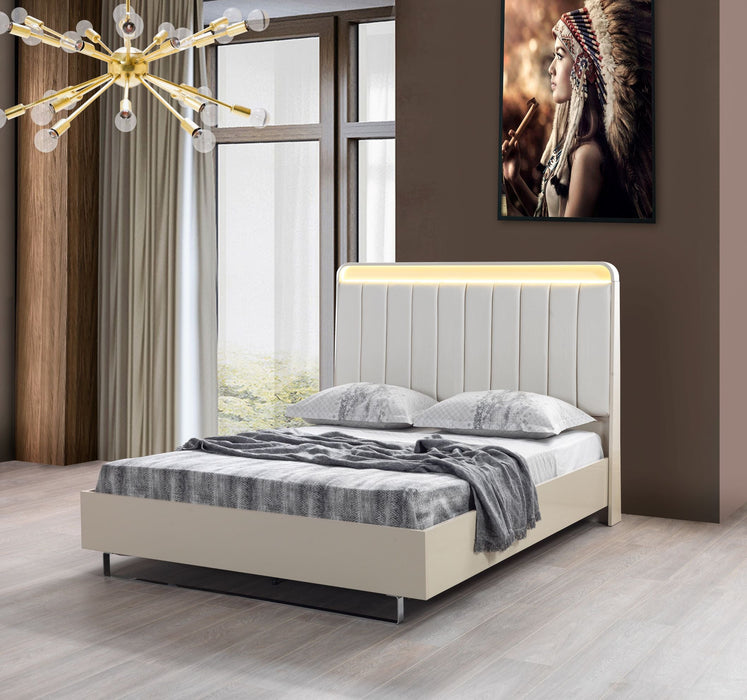 Viola Cream High Gloss Lacquer 4-Piece Queen Bedroom Set